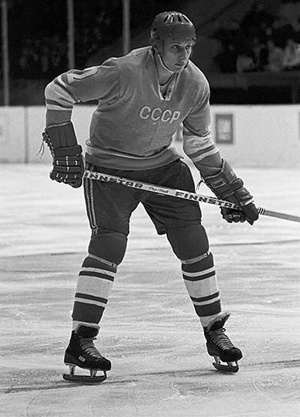 Умер легендарный советский хоккеист Александр Гусев 